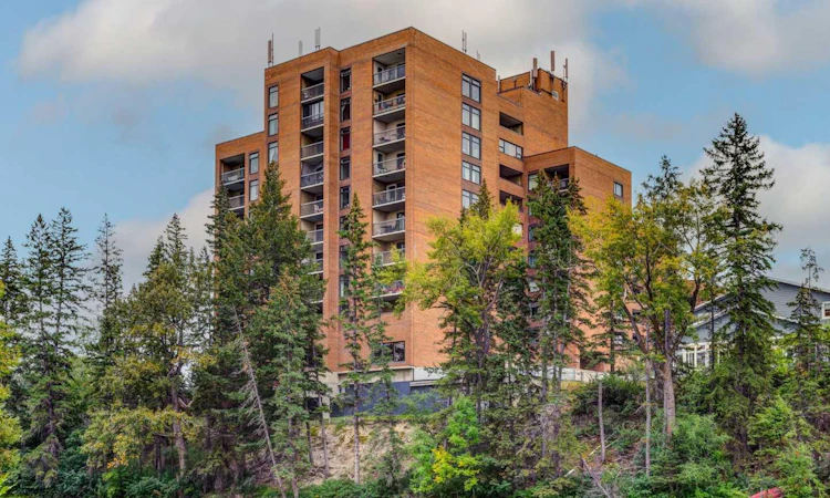 308-8604 48 Avenue NW