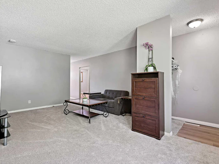 3122 42 Street SW, Calgary, AB, T3E 3M3 - 5