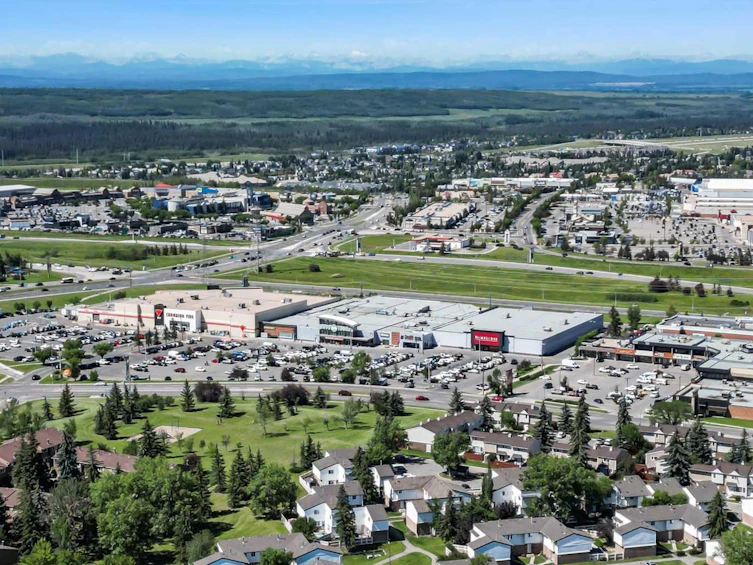 3122 42 Street SW, Calgary, AB, T3E 3M3 - 44