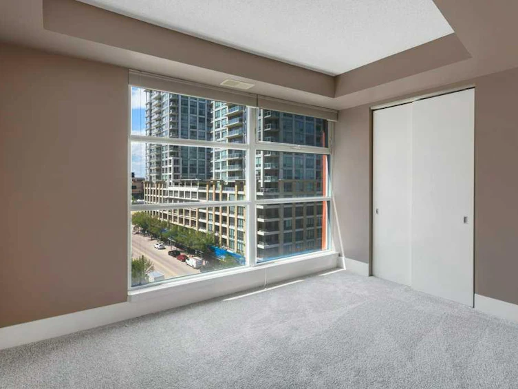 701-205 Riverfront Avenue SW, Calgary, AB, T2P 0A9 - 17