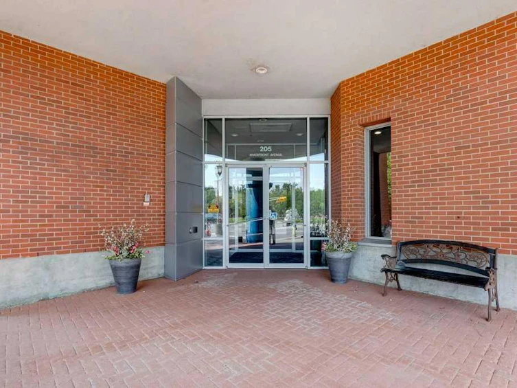 701-205 Riverfront Avenue SW, Calgary, AB, T2P 0A9 - 24
