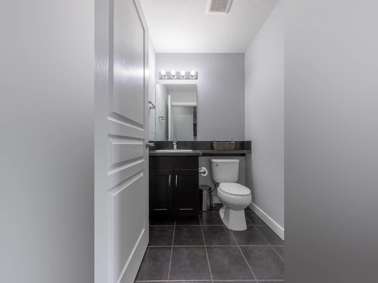 2-225 Silkstone Road W, Lethbridge, AB, T1J 4J9 - 15