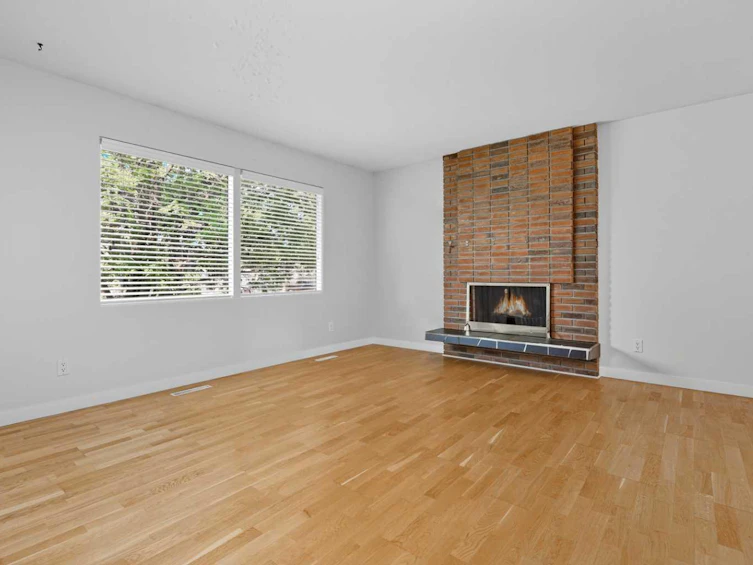 5335 56 Street, Rocky Mountain House, AB, T4T 1H4 - 9
