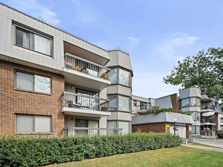 207-630 57 Avenue SW, Calgary, AB, T2V 0H4