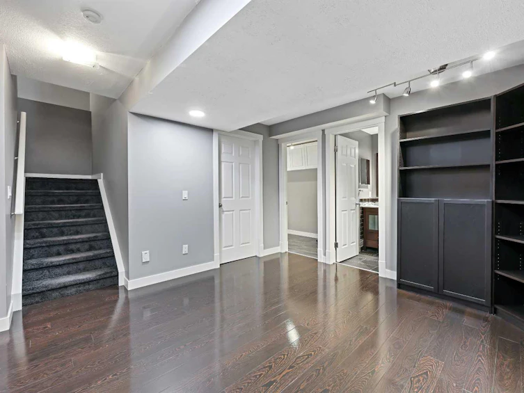 8018 Cougar Ridge Avenue SW, Calgary, AB, T3H 5S1 - 34