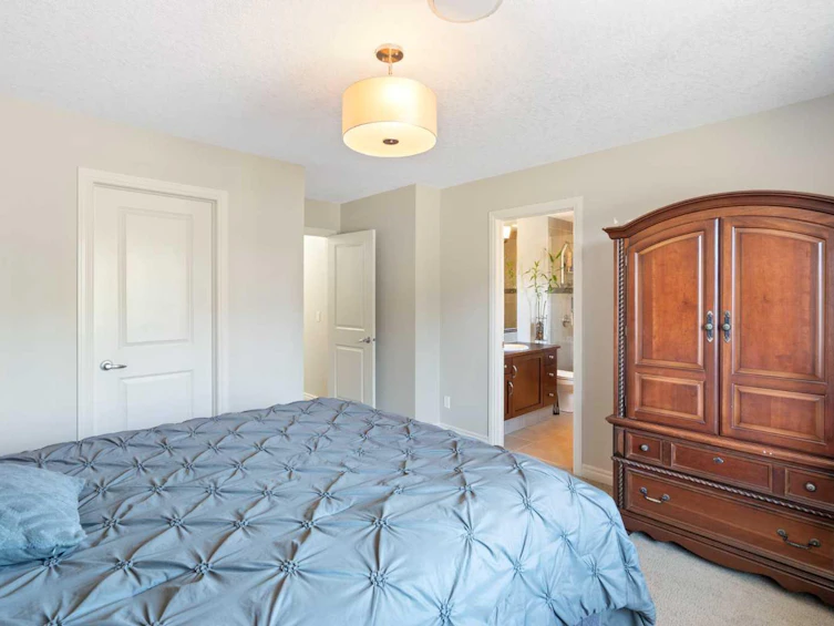 22 Hillcrest Street SW, Airdrie, AB, T4B 0Y5 - 25