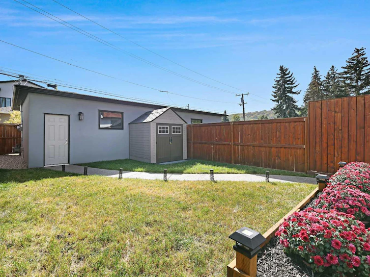 1604 46 Street NW, Calgary, AB, T3B 1A9 - 34