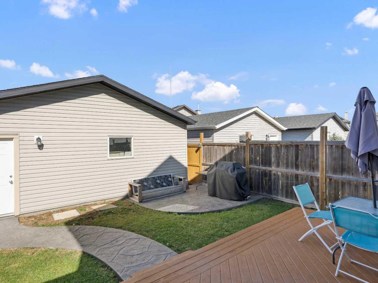 199 Cranberry Close SE, Calgary, AB, T3M 0B5 - 26