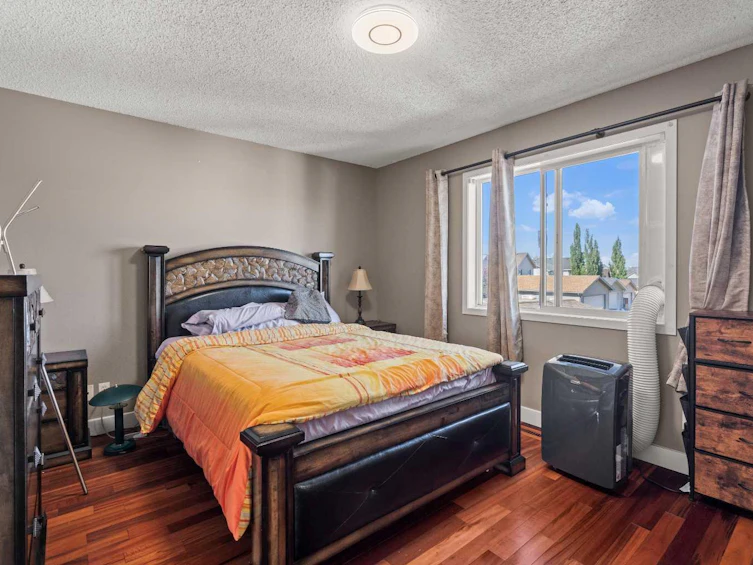 199 Cranberry Close SE, Calgary, AB, T3M 0B5 - 17