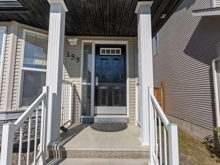 199 Cranberry Close SE, Calgary, AB, T3M 0B5 - 2