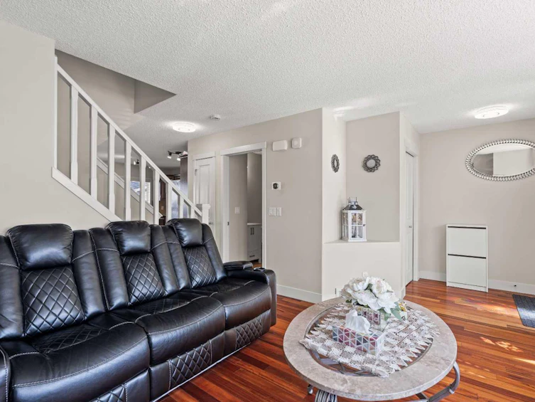 199 Cranberry Close SE, Calgary, AB, T3M 0B5 - 5