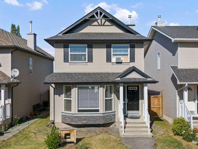 199 Cranberry Close SE, Calgary, AB, T3M 0B5