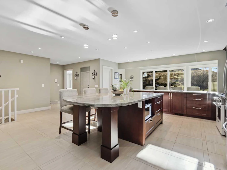 127 Varsity Estates Grove NW, Calgary, AB, T3B 4C8 - 3
