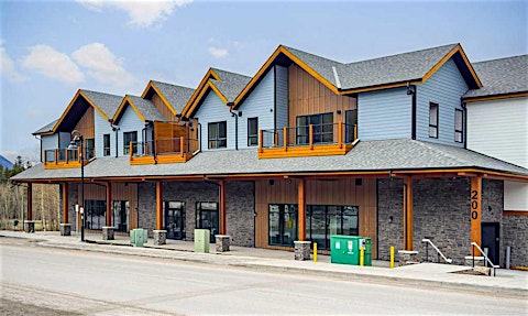 1217-200 2 Avenue, Rural Bighorn M.D., AB, T1W 2W4