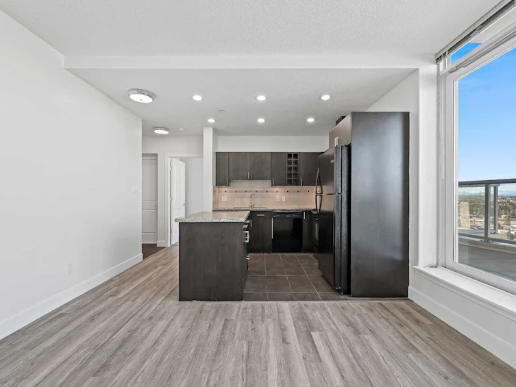 2404-77 Spruce Place SW, Calgary, AB, T3C 3X6 - 12