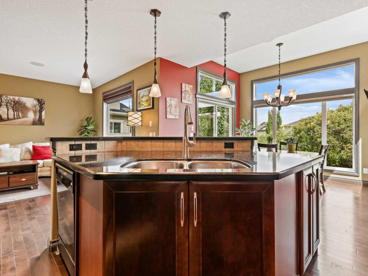66 Crestbrook Hill SW, Calgary, AB, T3B 0C4 - 13