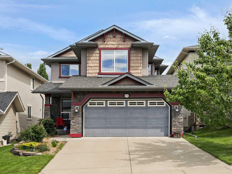 66 Crestbrook Hill SW, Calgary, AB, T3B 0C4