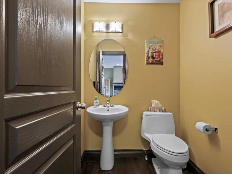 66 Crestbrook Hill SW, Calgary, AB, T3B 0C4 - 18