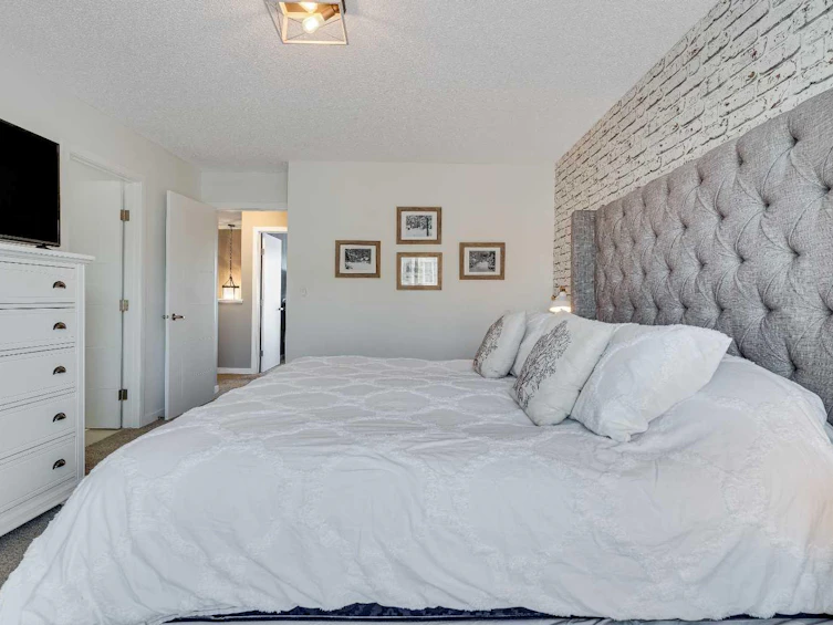 297 Mahogany Boulevard SE, Calgary, AB, T3M 2G6 - 29