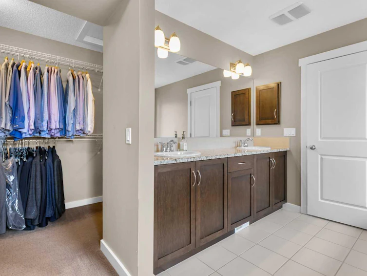 4746 Elgin Avenue SE, Calgary, AB, T2Z 0M6 - 30