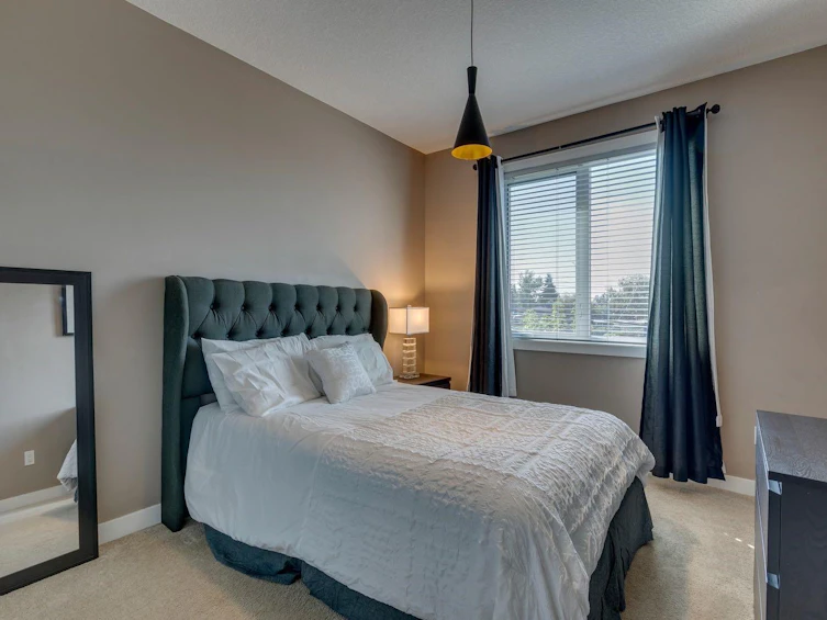 2817 & 2815 16 Avenue SE, Calgary, AB, T2A 0M7 - 28