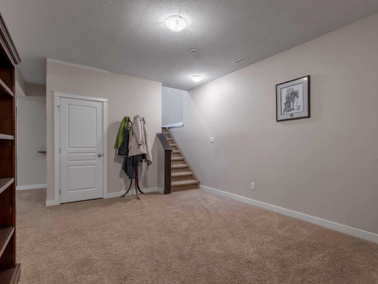 222 Firelight Crescent W, Lethbridge, AB, T1J 4W1 - 18