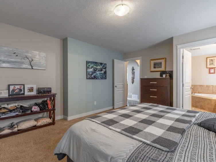 222 Firelight Crescent W, Lethbridge, AB, T1J 4W1 - 12