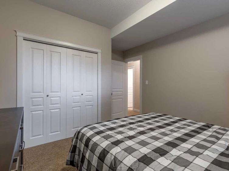 222 Firelight Crescent W, Lethbridge, AB, T1J 4W1 - 23