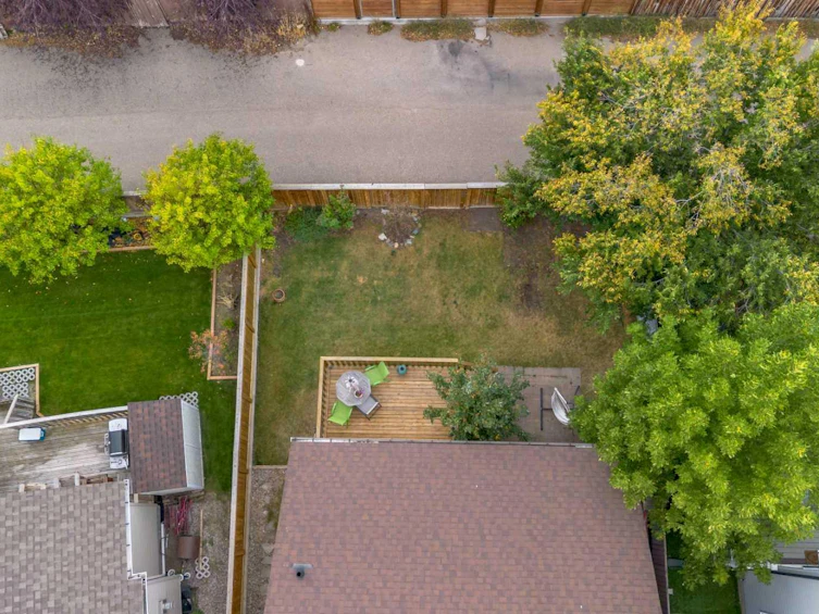 222 Firelight Crescent W, Lethbridge, AB, T1J 4W1 - 36