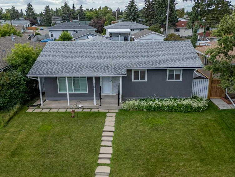 5127 Marian Road NE, Calgary, AB, T2A 2Y2 - 2
