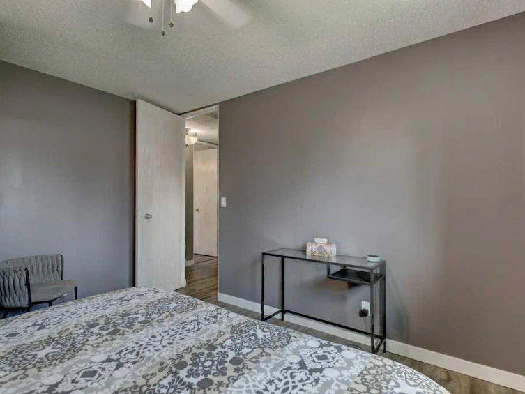 5127 Marian Road NE, Calgary, AB, T2A 2Y2 - 12