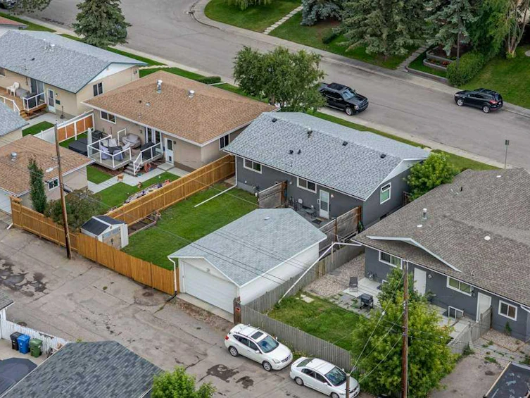 5127 Marian Road NE, Calgary, AB, T2A 2Y2 - 33