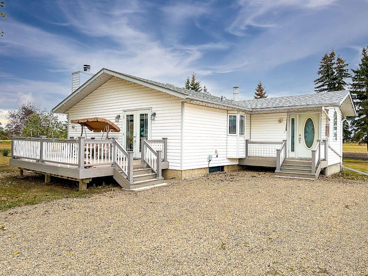 22128 Twp Rd 782, Smoky River M.D., AB, T0H 1M0