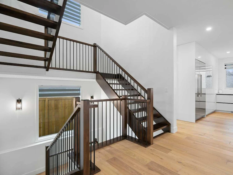 54 Malibou Road SW, Calgary, AB, T2V 1W8 - 15