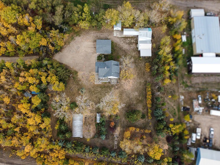 131 2nd Street NW, Falher, AB, T0H 1M0 - 40