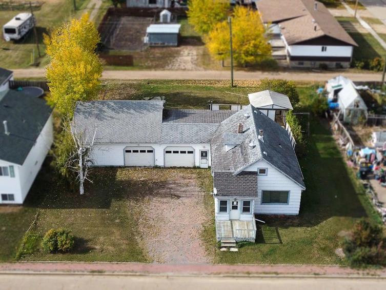 5120 50 Street, Smoky River M.D., AB, T0H 1S0 - 29