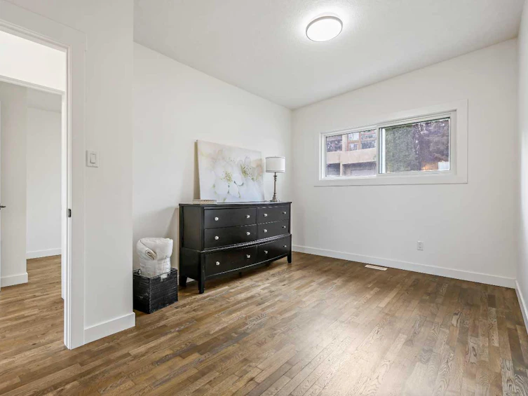2126 18a Street SW, Calgary, AB, T2T 4W2 - 25