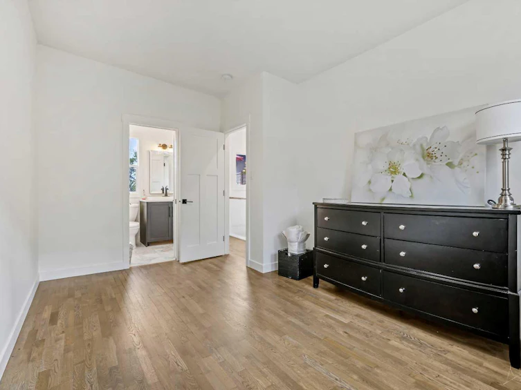 2126 18a Street SW, Calgary, AB, T2T 4W2 - 24