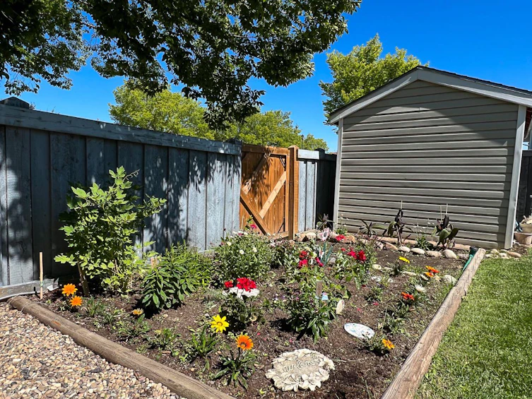 12117 Crystal Lake Drive, Grande Prairie, AB, T8X 1M8 - 41