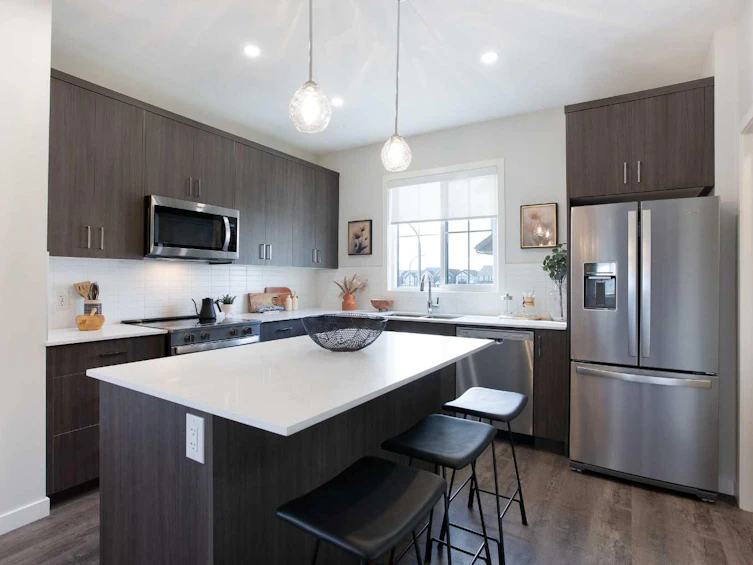 121-1750 Rangeview Drive SE, Calgary, AB, T3S 0X3