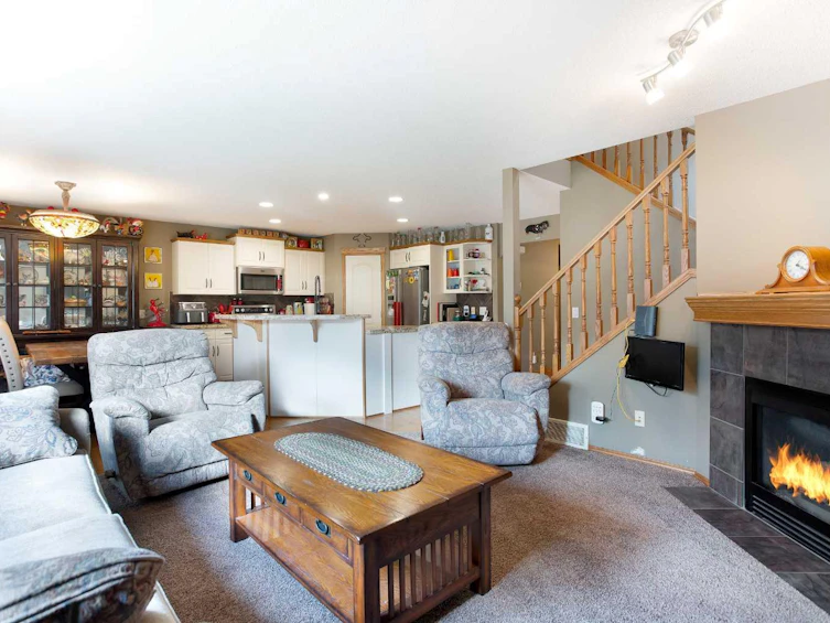 196 Brightondale Close SE, Calgary, AB, T2Z 4M6 - 14