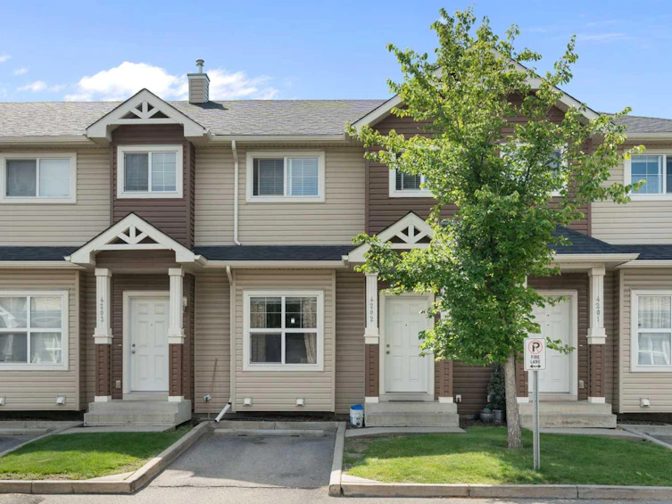 4202-111 Tarawood Lane NE, Calgary, AB, T3J 0H1 - 4