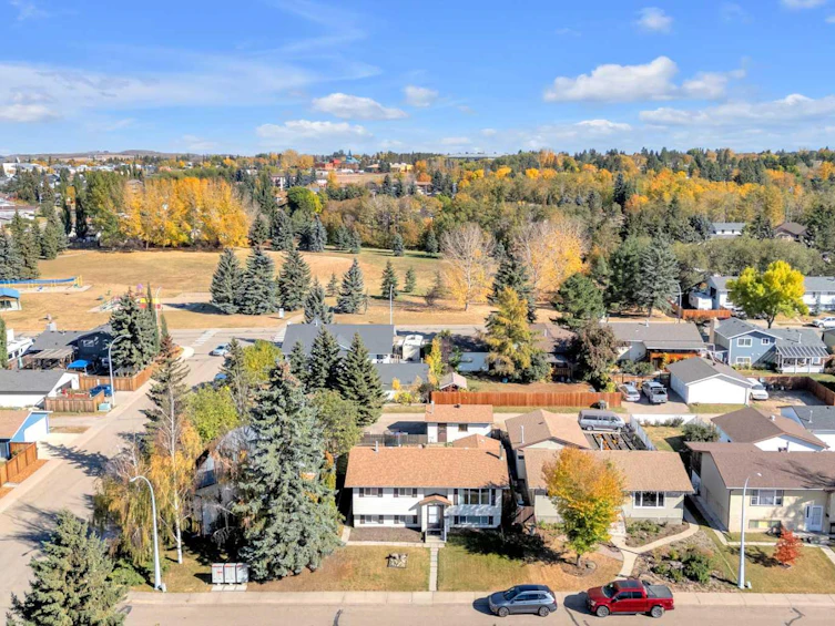 5336 37a Street, Innisfail, AB, T4G 1E5 - 31