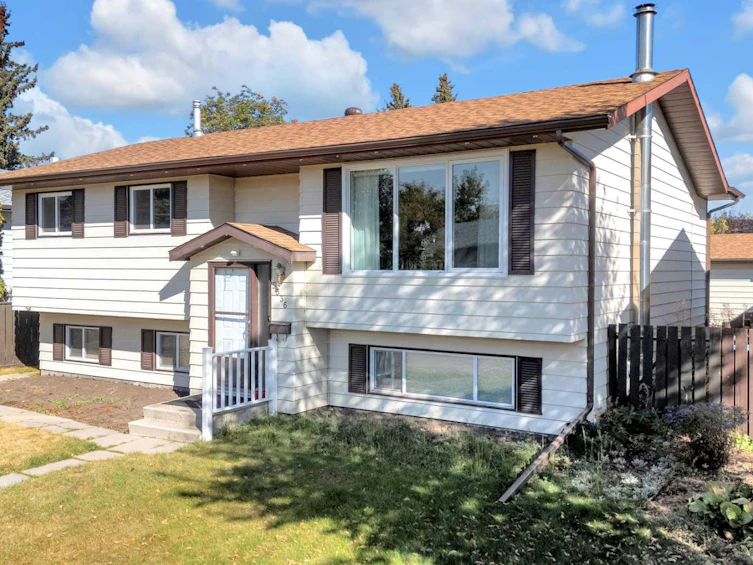 5336 37a Street, Innisfail, AB, T4G 1E5 - 2