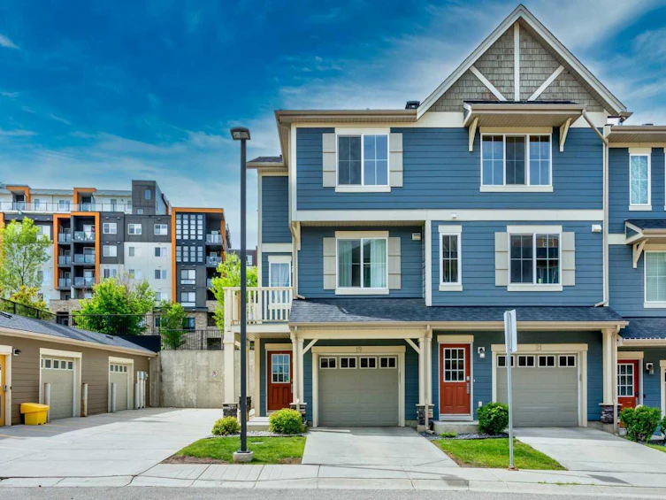 19 Kinlea Common NW, Calgary, AB, T3K 3Z5 - 2