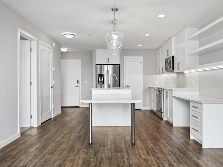 115-8530 8a Avenue SW, Calgary, AB, T3H 6A7 - 11