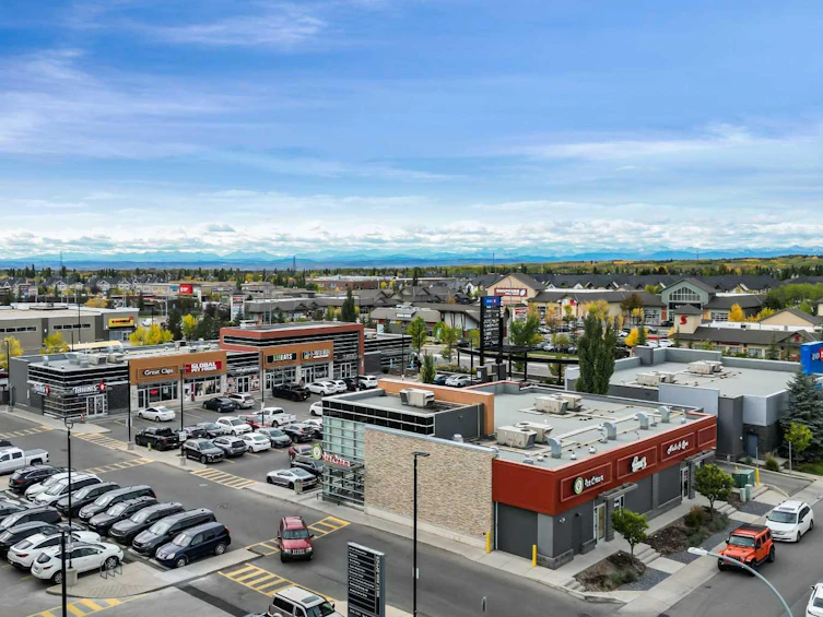 115-8530 8a Avenue SW, Calgary, AB, T3H 6A7 - 2
