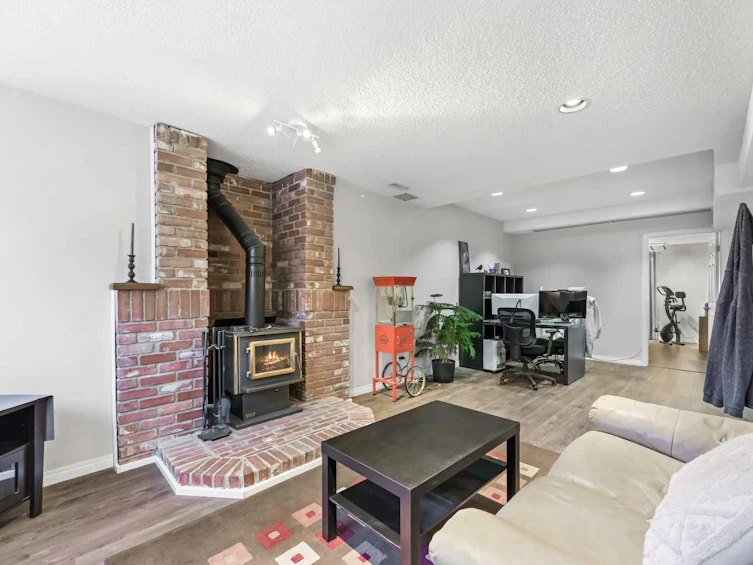 60 Ventura Road NE, Calgary, AB, T2E 8E9 - 24