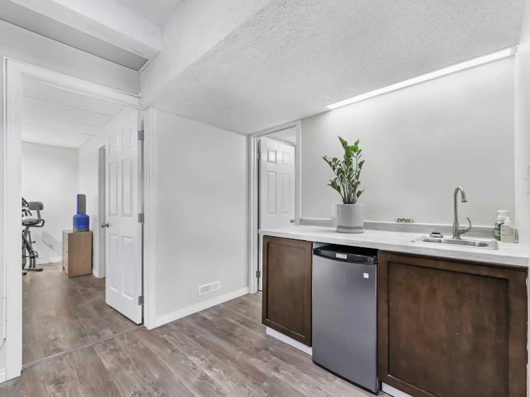 60 Ventura Road NE, Calgary, AB, T2E 8E9 - 26