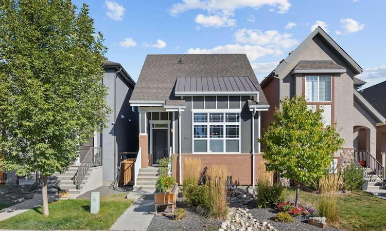 103 Masters Heights SE